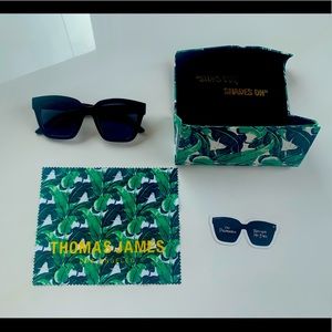 Thomas James LA women’s sunglasses new in box